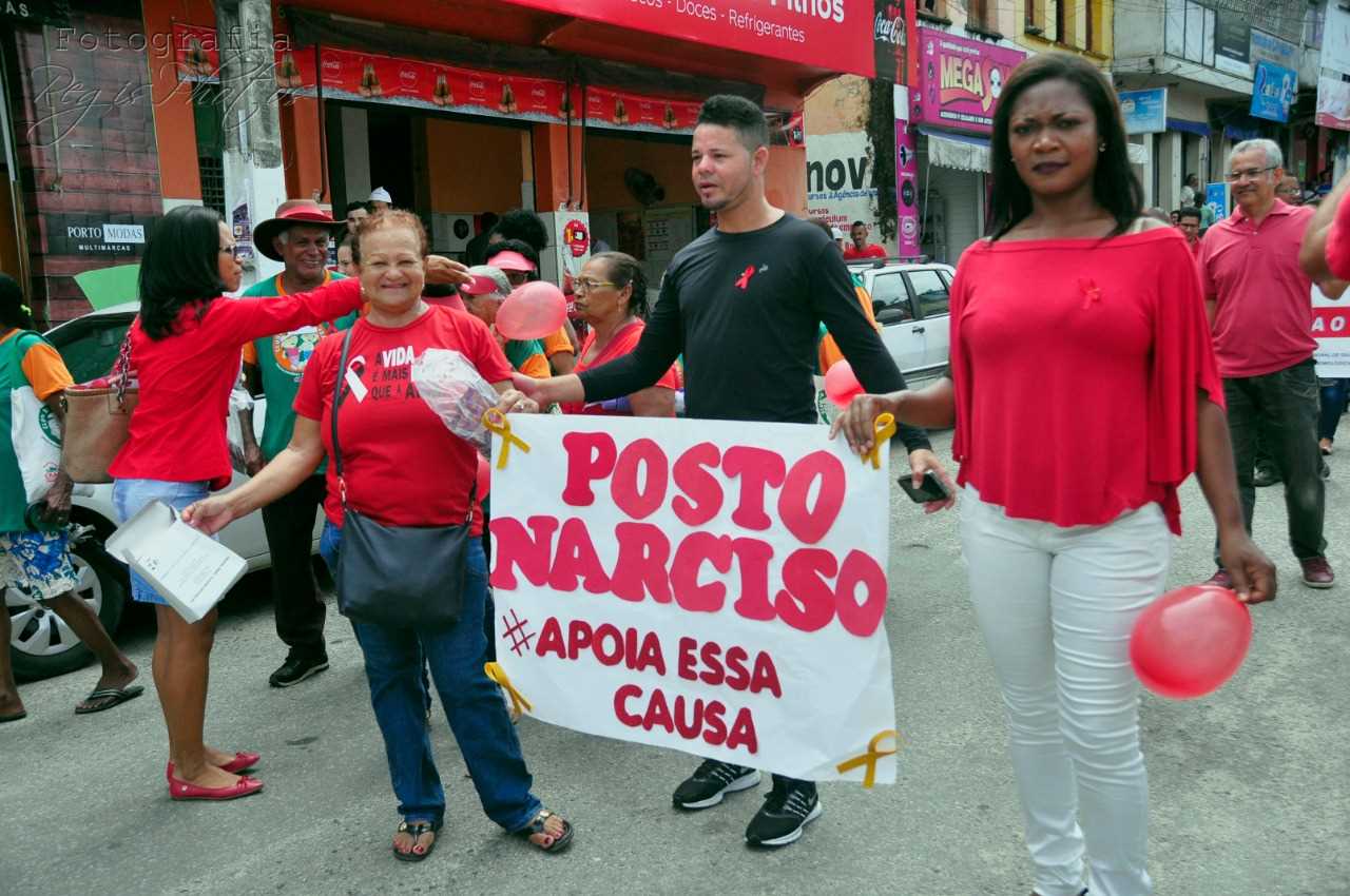 Caminhada do dezembro vermelho